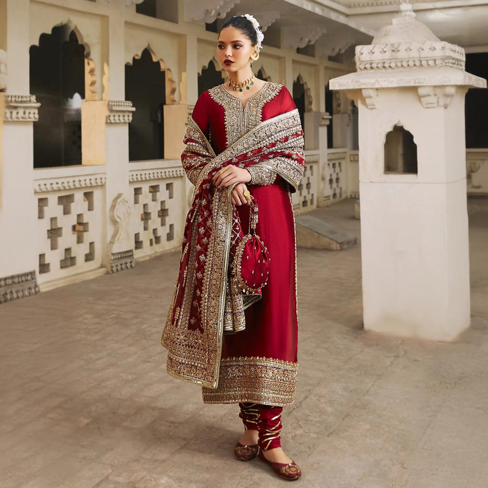 Naqshe salwa ~red silk(POUCH)